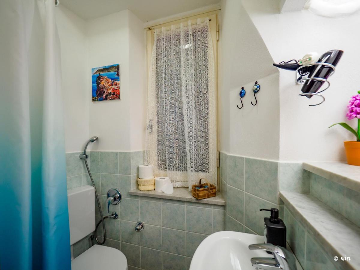 Carmelina Room Vernazza Exterior photo